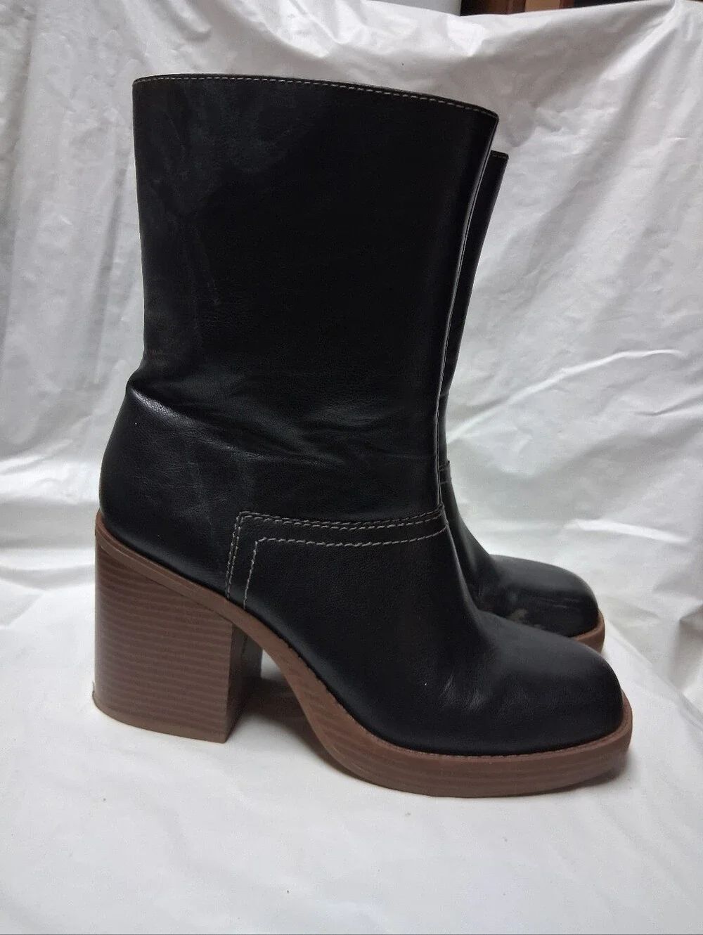 Sun+Stone Black Leather Block Heel Ankle Boots Soze 9M Preowned